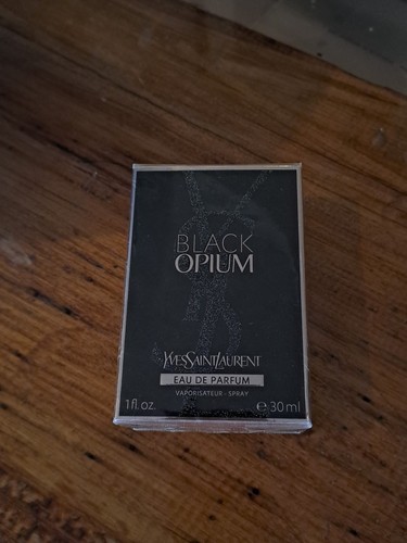 Yves saint laurent black opium - saint,
