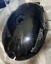 Serbatoio carburante benzina Triumph Speed Triple 955 Anno 2002/2004 Nero