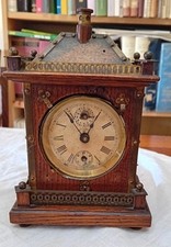 OROLOGIO DA TAVOLO VINTAGE IN LEGNO E OTTONE