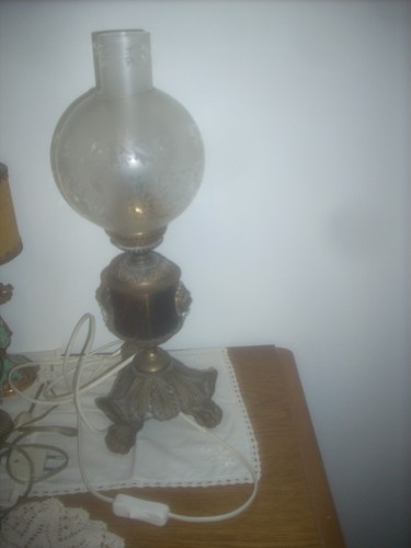 Lampada antica con riporti - antica,