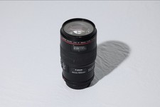 Canon EF 100mm f/2.8 L IS USM