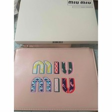 miu miu pochette pochette