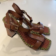 Sandalo AREZZO pelle marrone