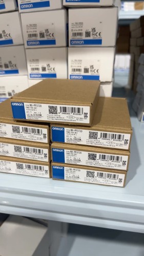 1pz nuovo alimentatore omron - 1pz,