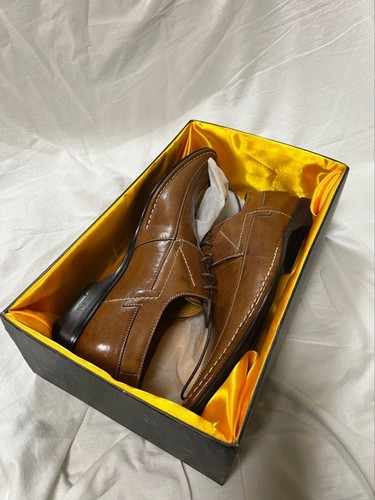 Scarpe eleganti stringate