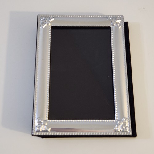 Picture frame photo album - ,