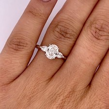 Autenticità Anello Ovale