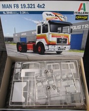 MAN F8 19.321 4x2 di Italeri