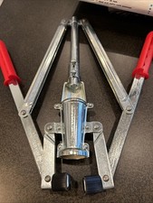 Utensile per inserti in