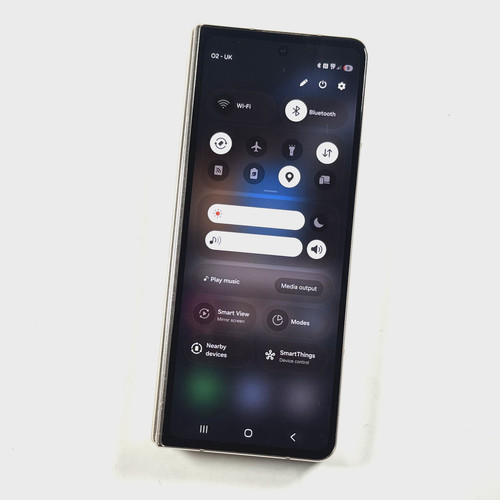 Samsung galaxy fold4 - z,