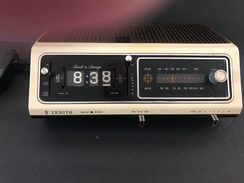 Sveglia radio vintage - sveglia,