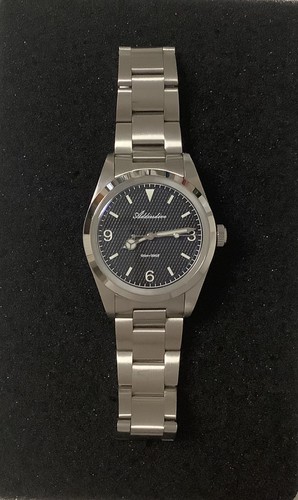 Eccellente orologio quarzo - eccellente,