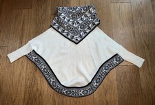 Maglione Poncho Mantello