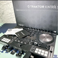 Native Instruments Traktor Kontrol S4 MK3 DJ Controller Mixer USB Usato #OS0047
