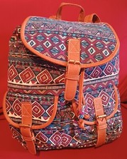 Zaino Unisex fantasia tribale con motivi etnici