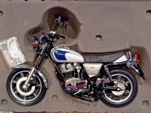 Schuco yamaha 500 - schuco, sr