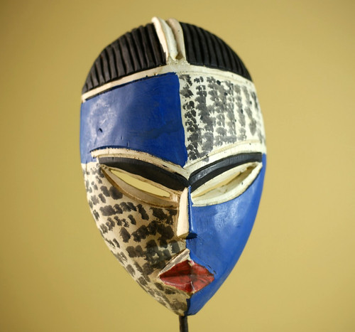 Maschera tribale africana