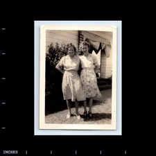 Foto d'epoca DONNE AFFETTUOSE