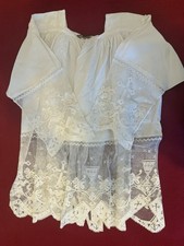 Lotto paramenti sacri, camici