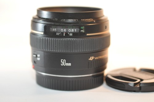 Canon eos 50mm - 50mm, f/1.4