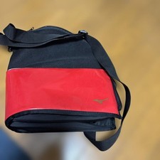 Borsa a tracolla Mizuno rossa