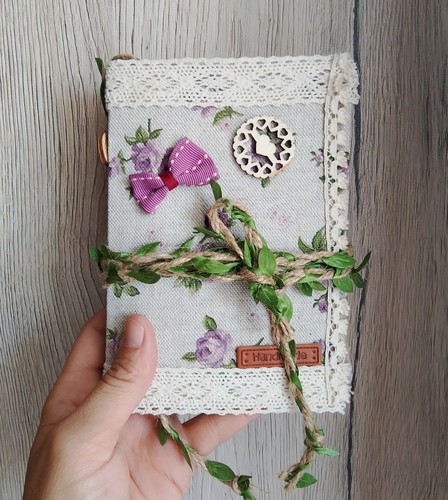Junk journal fatto - journal, mano