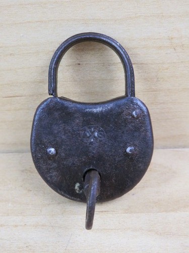 Antico lucchetto ferro - lucchetto,