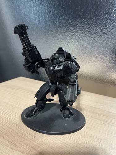 Tau empire vahra - y'vahra, battlesuit