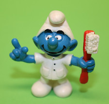 Puffo personaggio puffo dentista