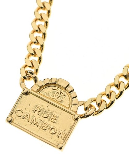 Chanel necklaces gold - chanel,