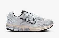 Nike Zoom Vomero 5 Pure