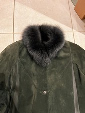 Montone e pelle colore verde