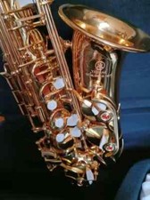 Sassofono contralto dorato 62