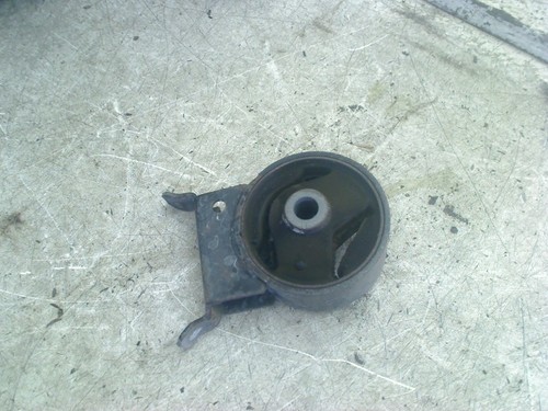 Supporto motore toyota yaris - supporto,