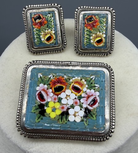 Set orecchini spilla - , e