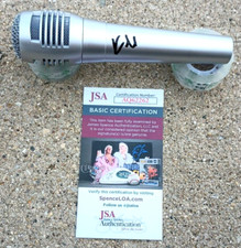 KILLER MIKE FIRMATO Microfono