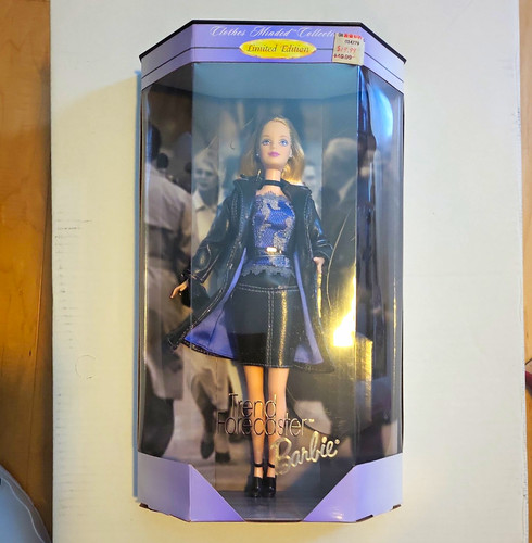 Barbie clothes minded - barbie,
