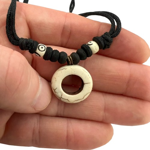 Collana con ciondolo cerchio