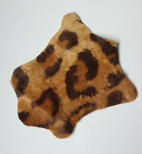 Tappeto leopardato scendiletto