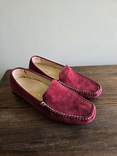 Scarpe eleganti mocassini