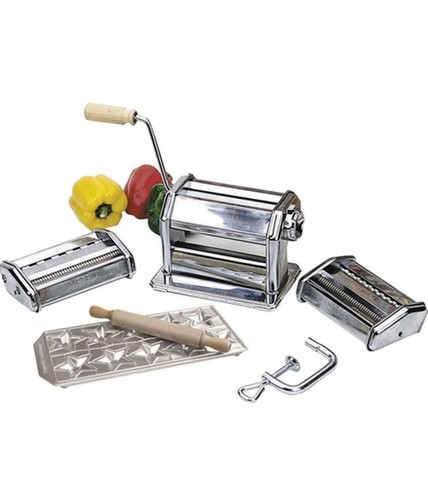 Pasta maker machine - pasta, by