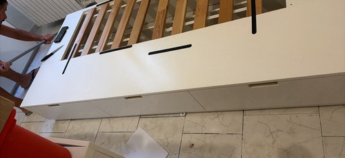 Letto singolo bianco in - letto,