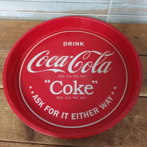 Drink coca cola - red, round