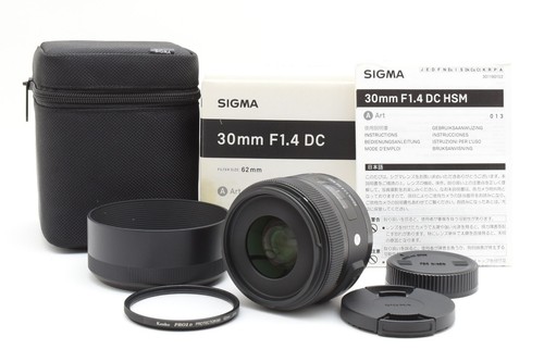 Quasi come nuovo sigma 30mm - come,