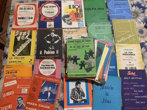 Lotto spartito musicale - 50,