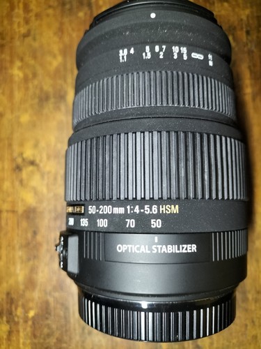 Sigma 200 5 6 hsm - dc, 4-5,6