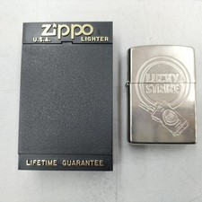 Accendino a olio Zippo Lucky