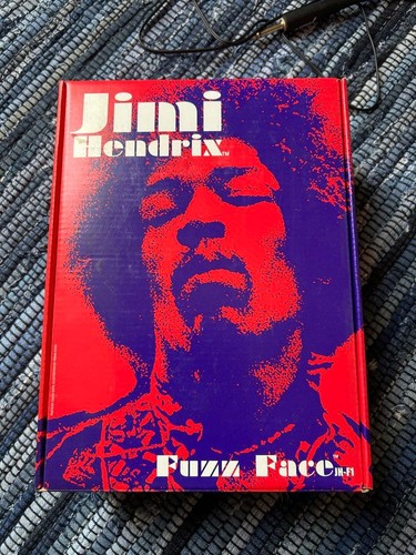 Jimi hendrix fuzz - jimi,
