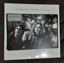 33 THE SMASHING PUMPKINS -