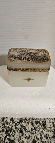 Antica scatola portaoggetti